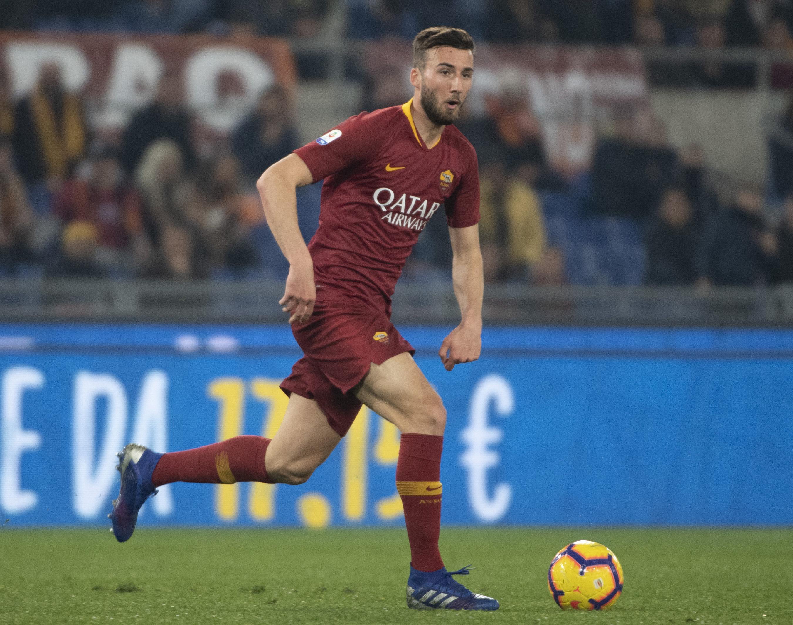 在中后场 在中后场